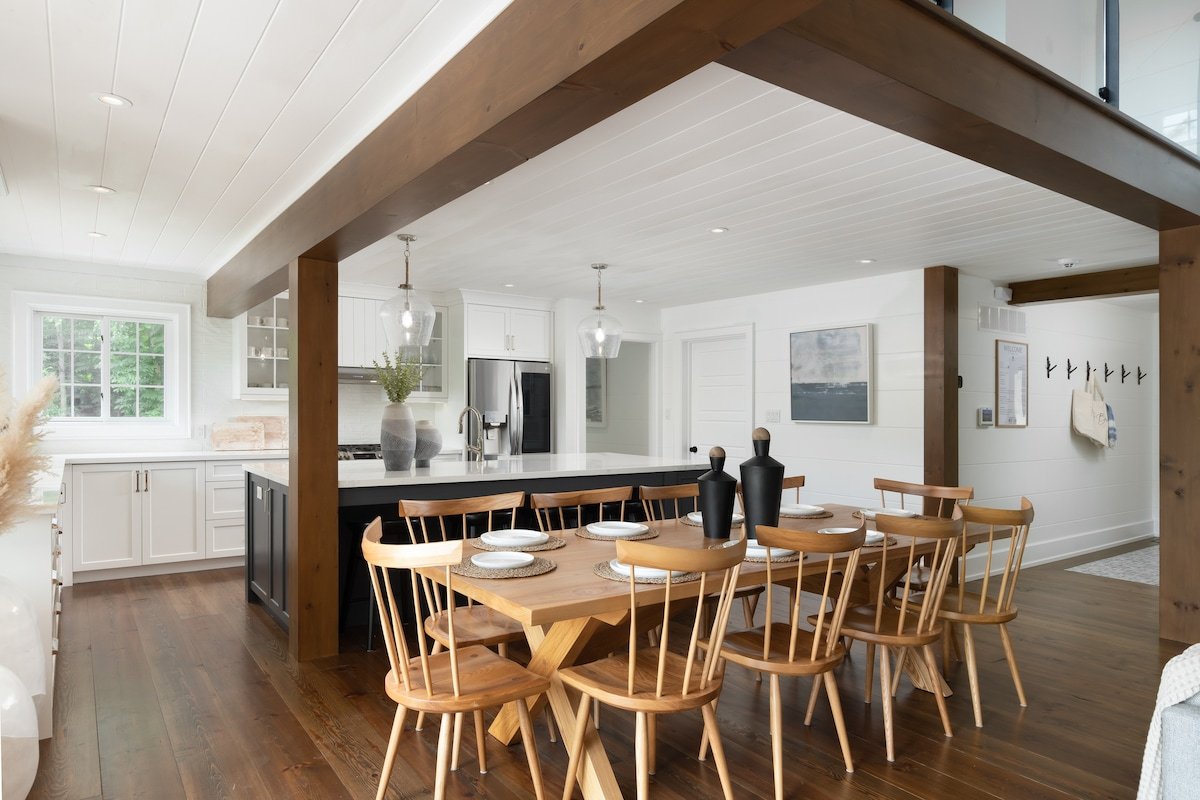 Muskoka Waterfront Retreat gallery image 4