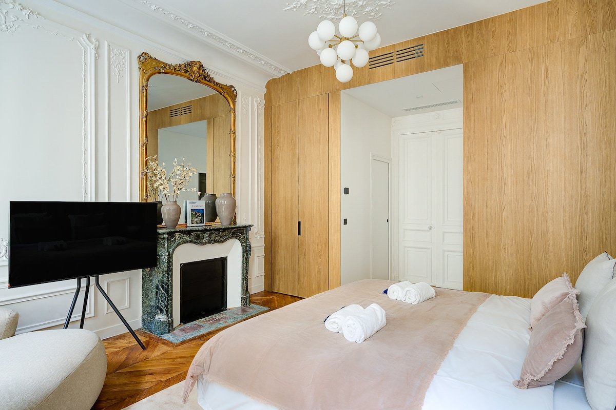 3-bedroom Luxurious & family – Vendôme- with AC gallery image 3