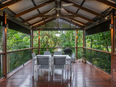 Quiet House in a Green Space