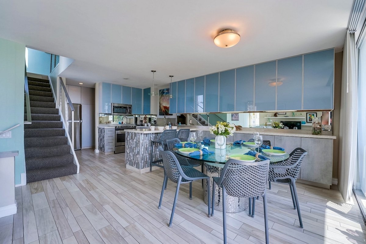 Bayfront Paradise – Mai Tai Beach House gallery image 5