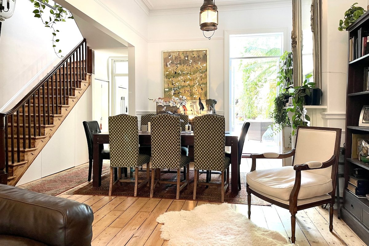 Historic House & Oasis Pool Garden by the Beach gallery image 5