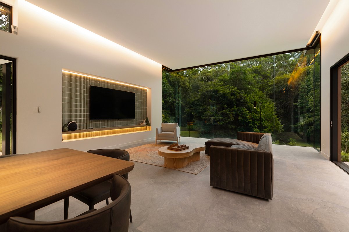 Luxury Doonan Home with Glass Wall & Resort Pool