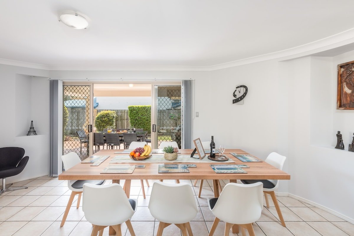 Kidman Place – Spacious Luxury+ Free Wi-Fi + Wine gallery image 4