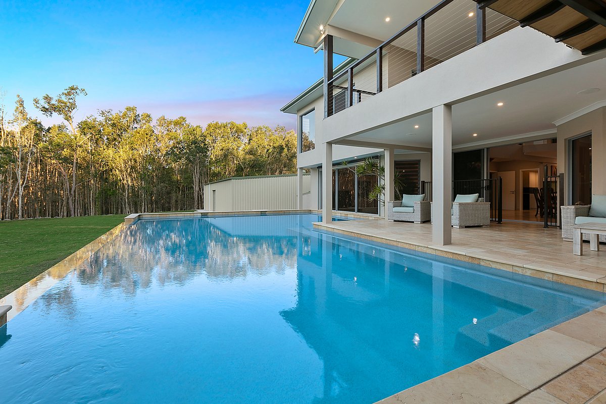 Serenity, Sprawling Home Surrounded By Acreage