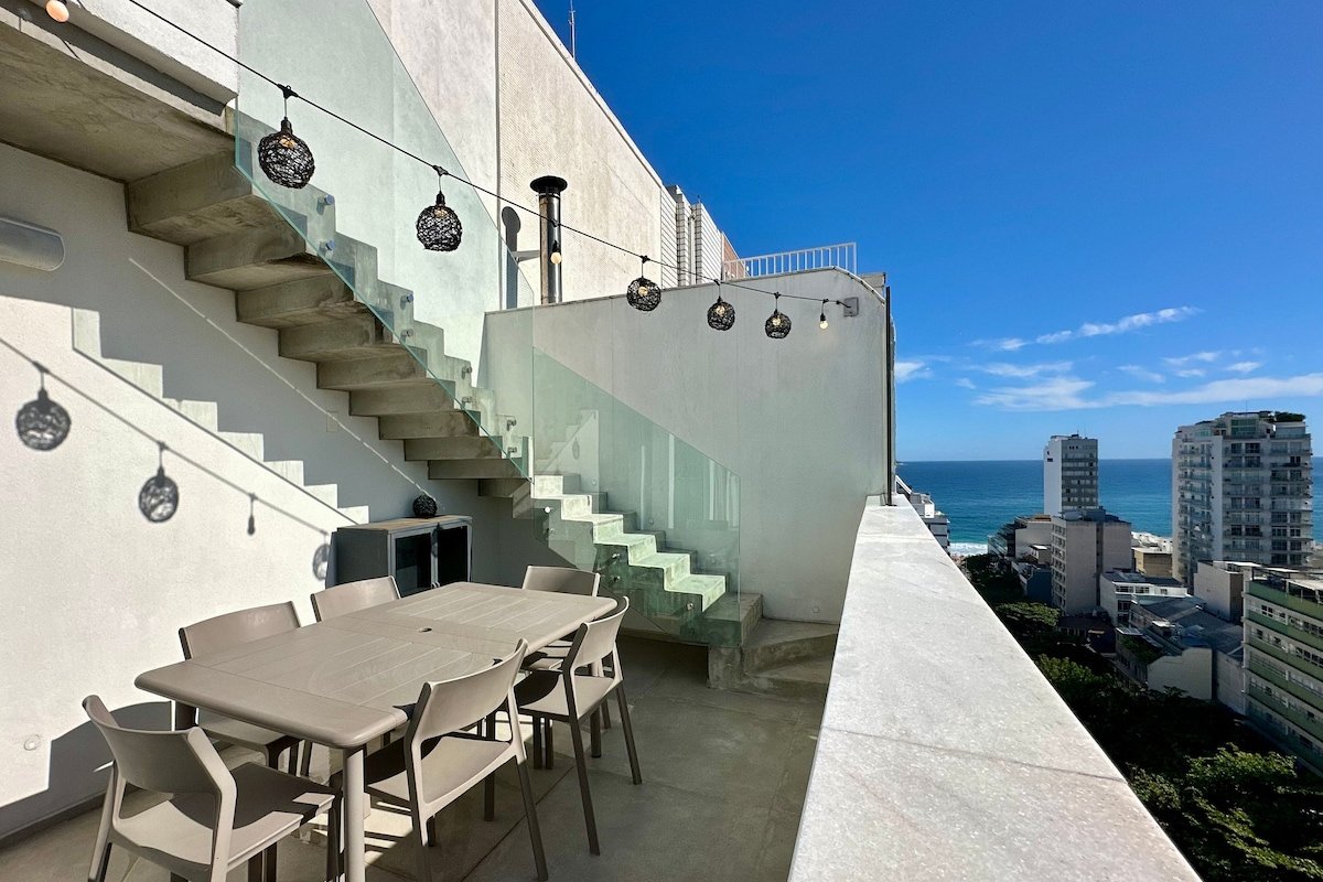 Triplex Penthouse for Rent in Ipanema gallery image 5
