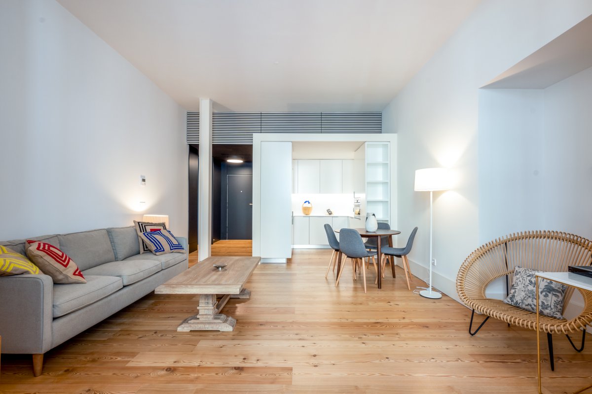 Arco Augusta B Amazing 2BED NEW APT@Praça Comercio