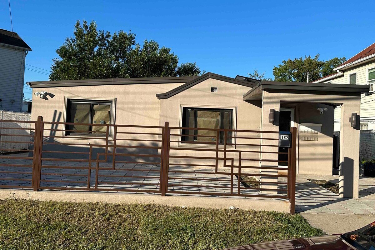 Spacious 3BR Detach house w/Parking in Quiet area gallery image 4