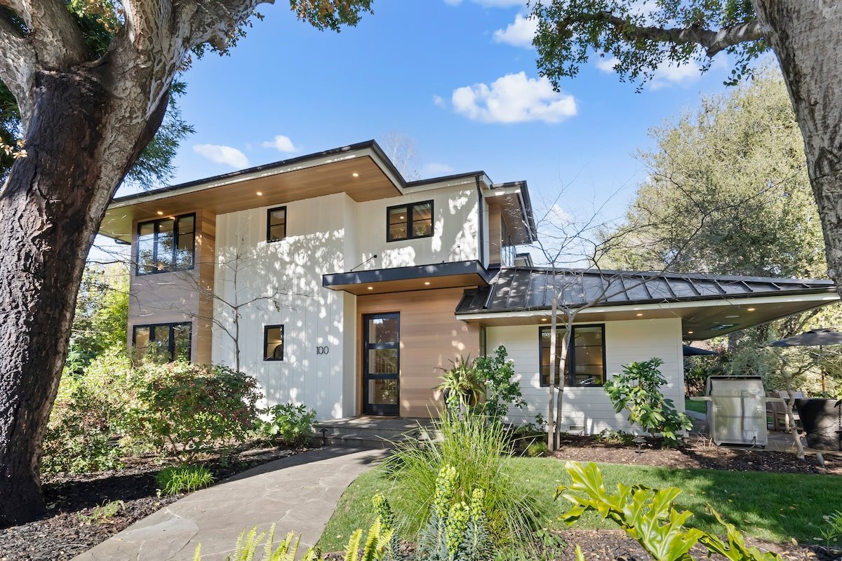 Menlo Park Luxe Modern Haven gallery image 4