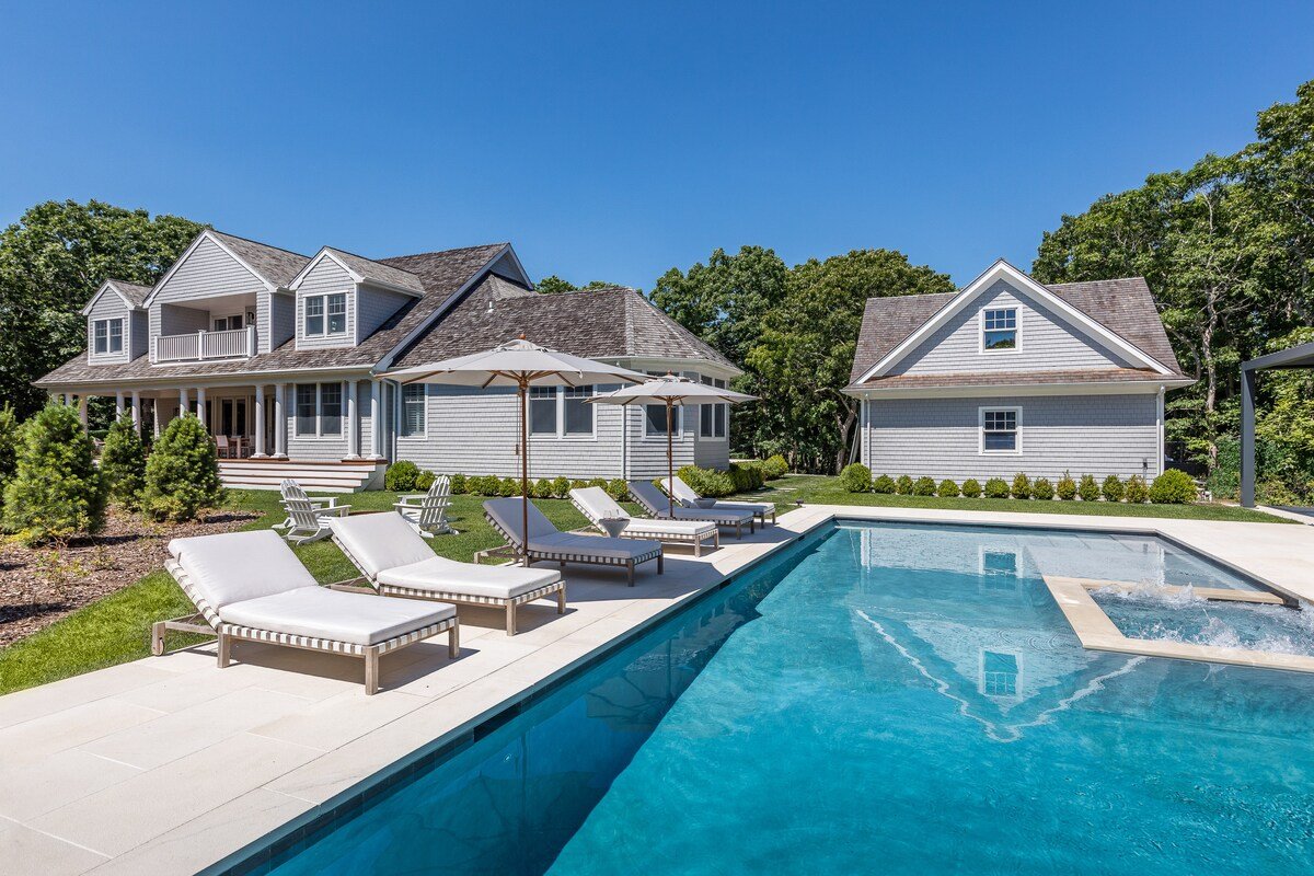 Amagansett Beach Home gallery image 2