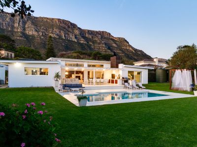 8 Bed Villa with Pool and large Garden – Sea Views