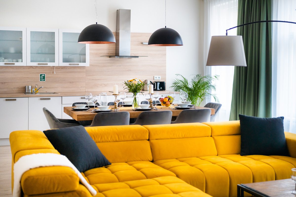 4BR+2Bath Modern Apartment in city centre