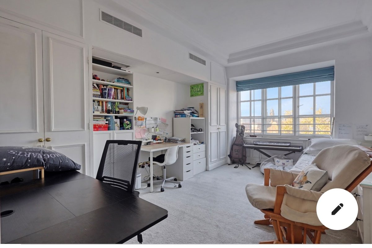 Lateral penthouse Sloane Square gallery image 3