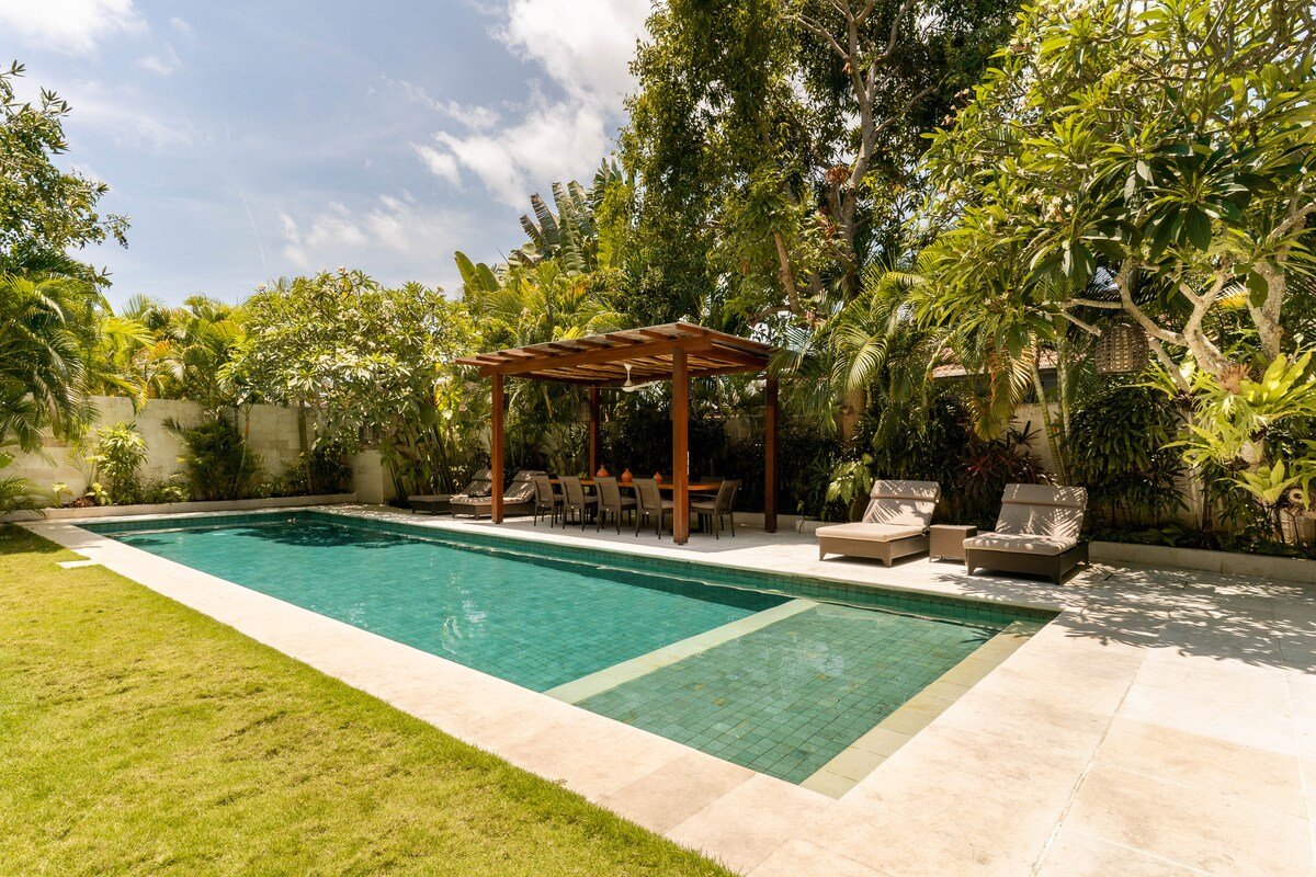 Villa Seriska Jimbaran gallery image 5