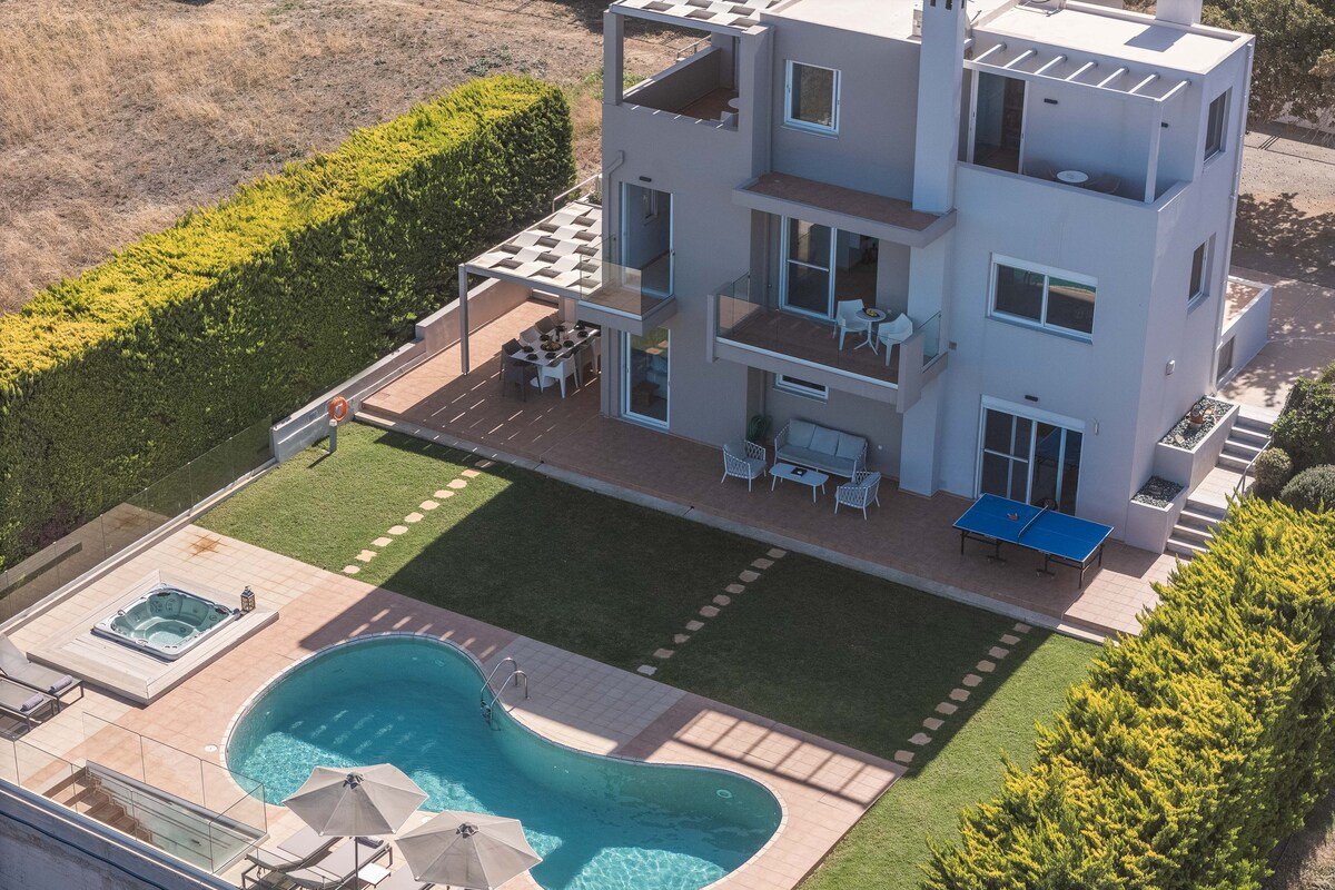 Kosta Mare Villa, Serene SeaViews, Pool & Hot Tub gallery image 4