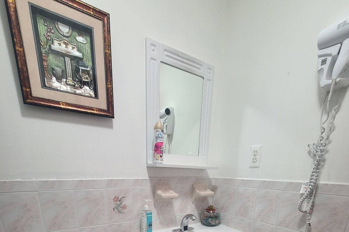 Joseph & Julia 3Br 2Br Guest House gallery image 5