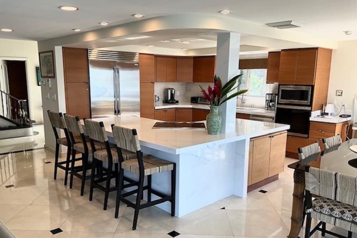 Paradise Cove gallery image 4