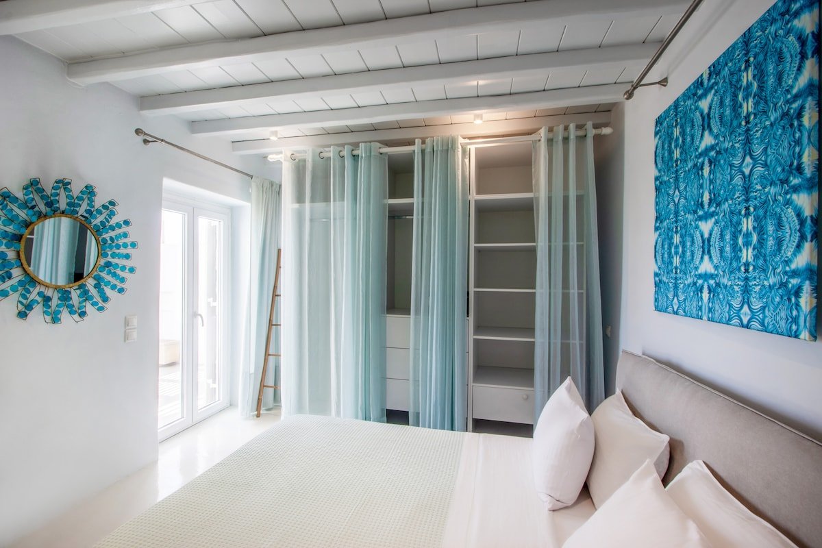 Home w/ Private Pool & Sea View gallery image 5