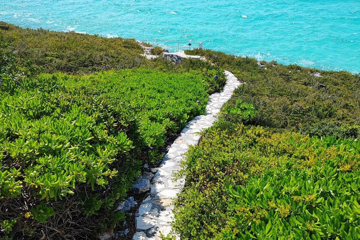 [LR] Villa Palermo gallery image 4