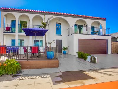 The Crown Jewel Villa with AC!Bikes,Kayak and SUP!