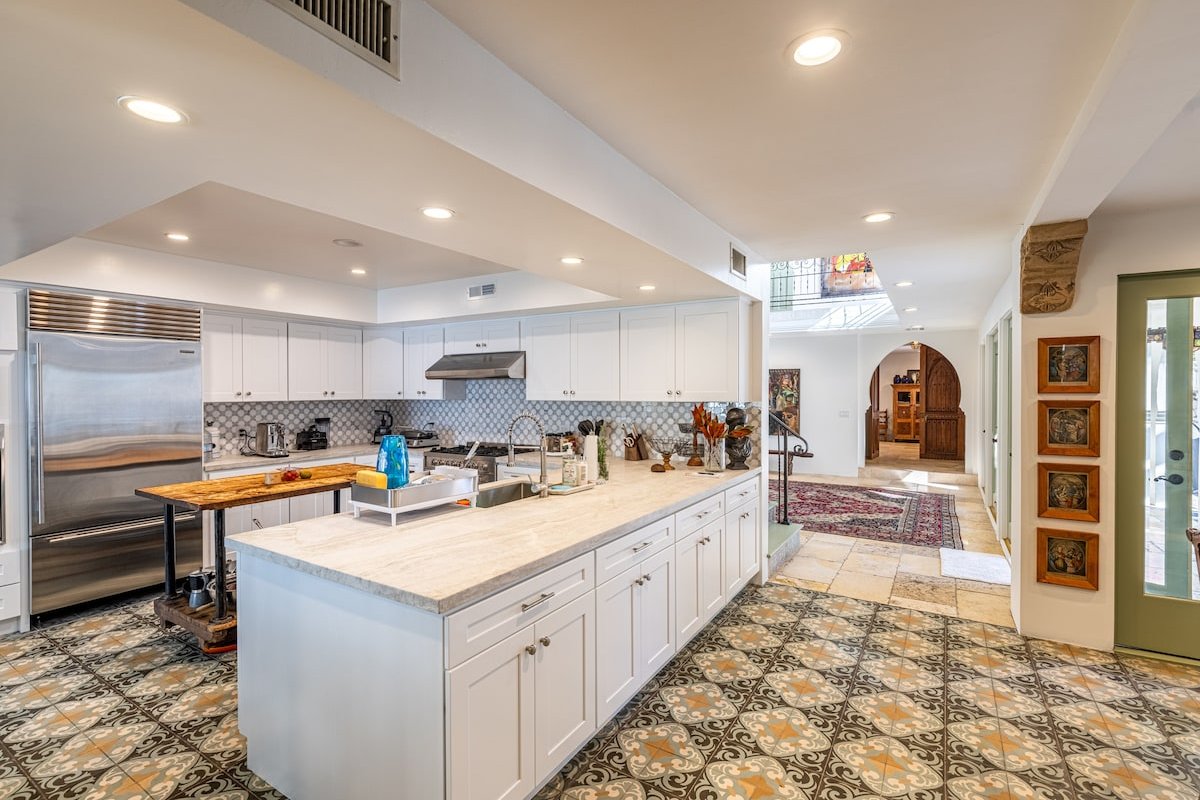 Enchanting Moroccan Oasis: Hollywood Hills gallery image 5