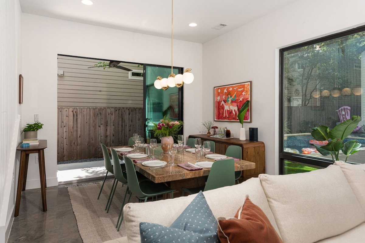 Pool, Hot Tub | 1mi Downtown | 2 Homes | 16 Guests gallery image 5