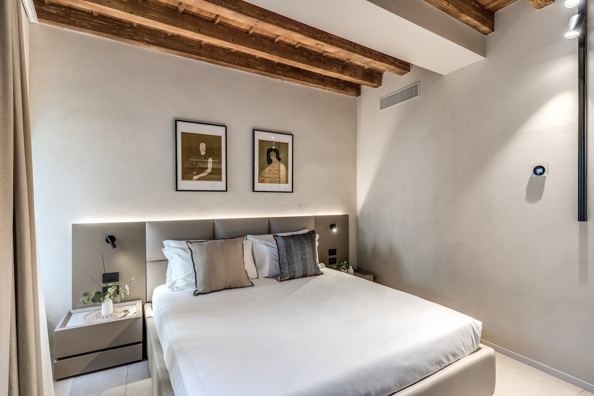 Seety Porta Romana Statue – 1.004 gallery image 5