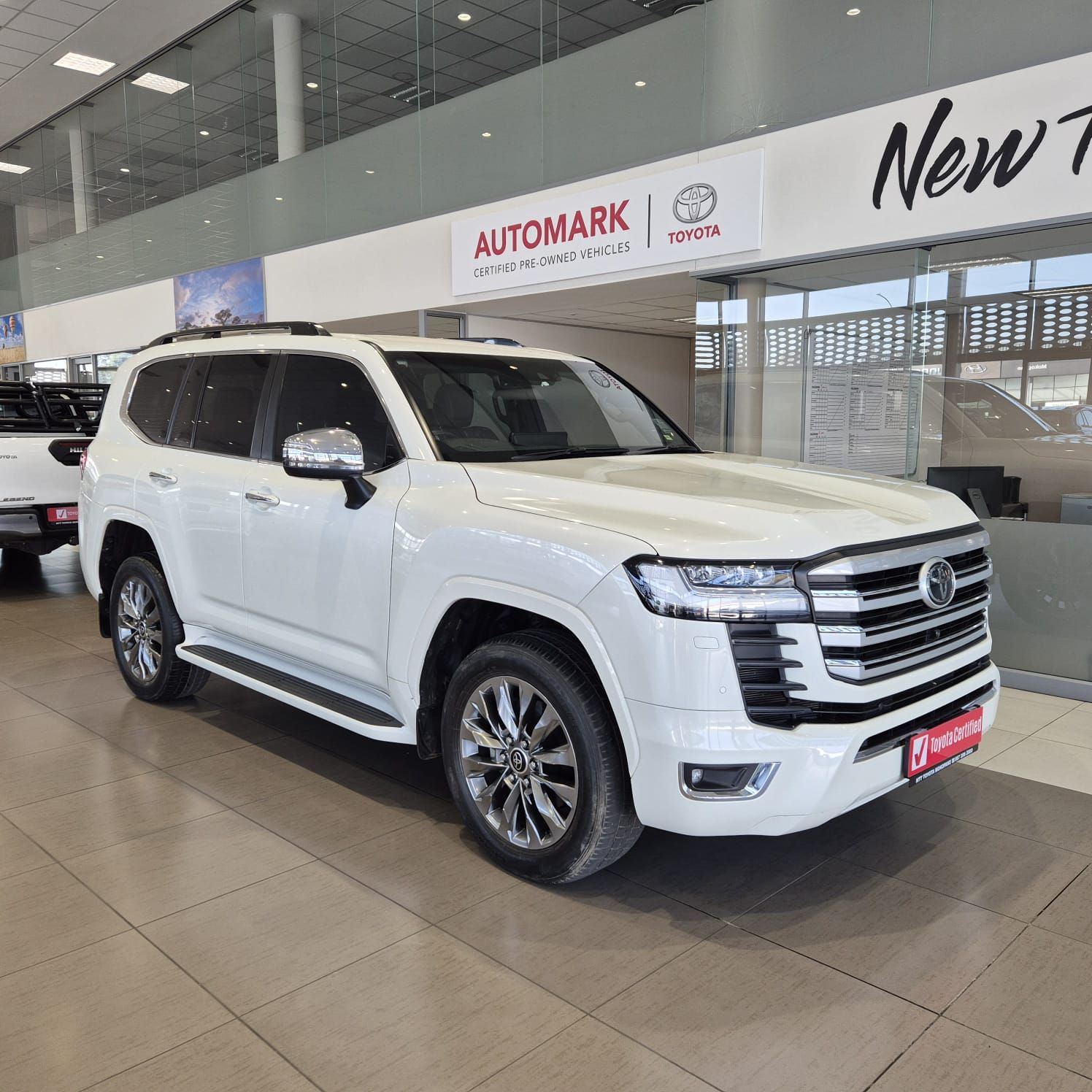 TOYOTA LANDCRUISER 300 V6 3.5T ZX for Sale in South Africa