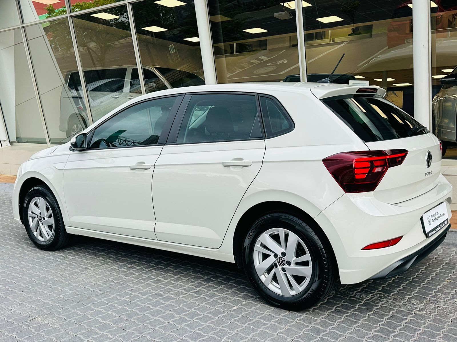 Used car gallery