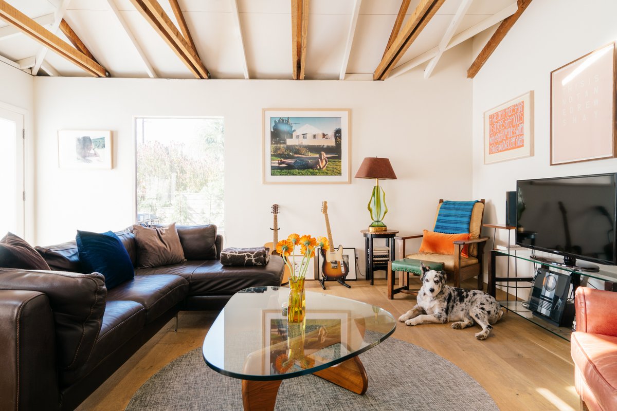 Quintessential Venice Beach Bungalow with Beautiful Yard