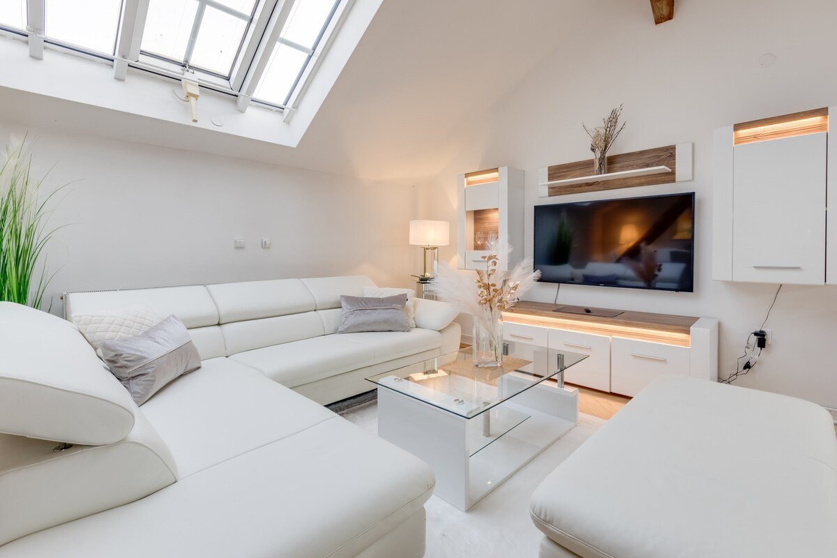 Wenceslas Square Royal Residence Apartments gallery image 3