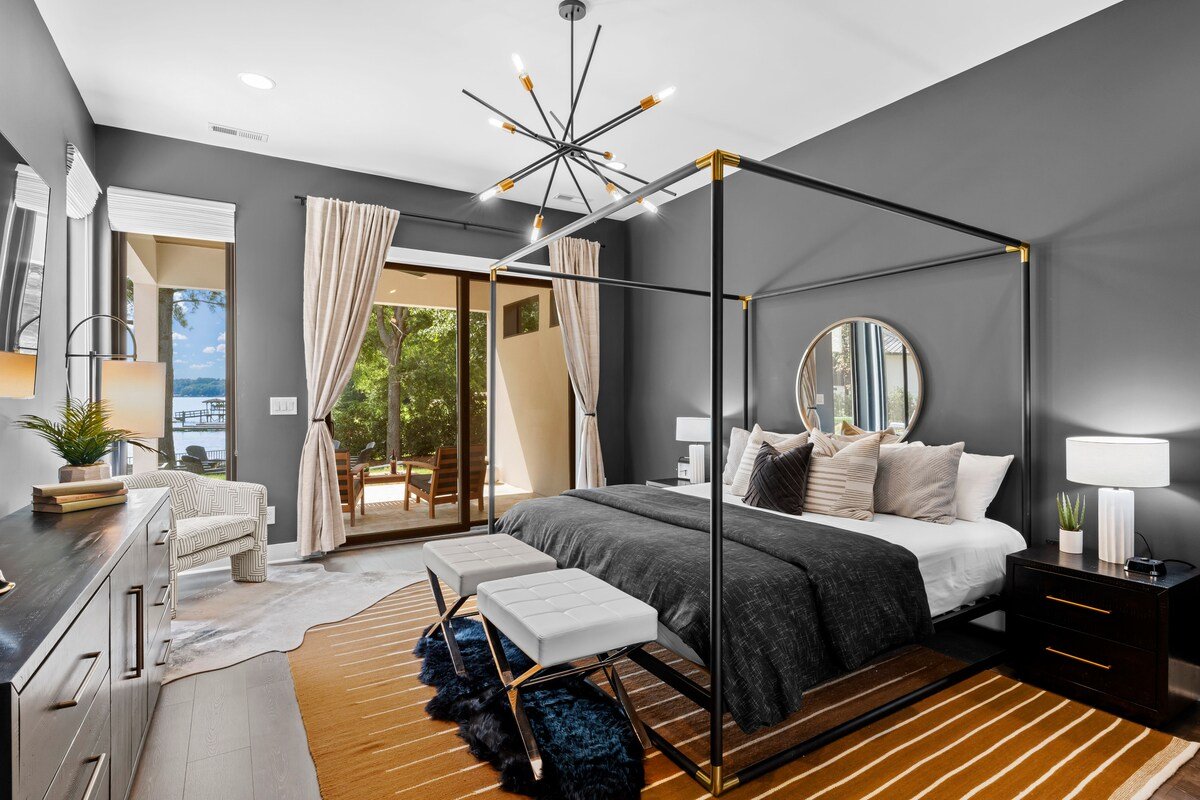 Shoreline on Stonemarker gallery image 4