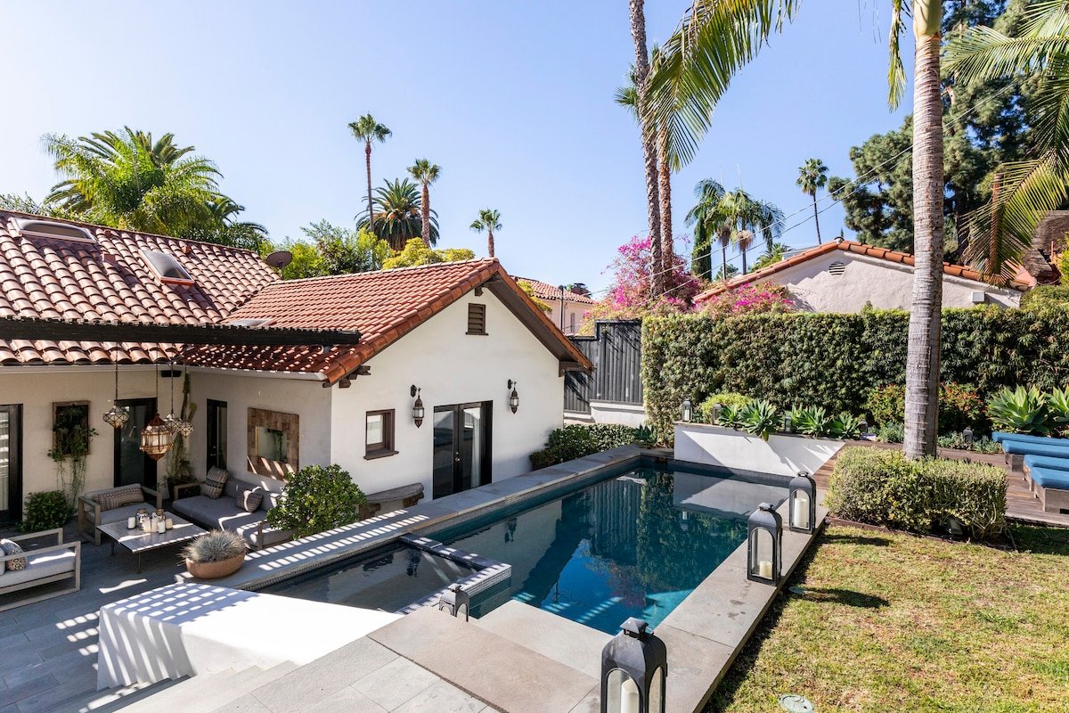 Weho 4 Bed w/ Pool, Gym, Theatre near Sunset Strip gallery image 2