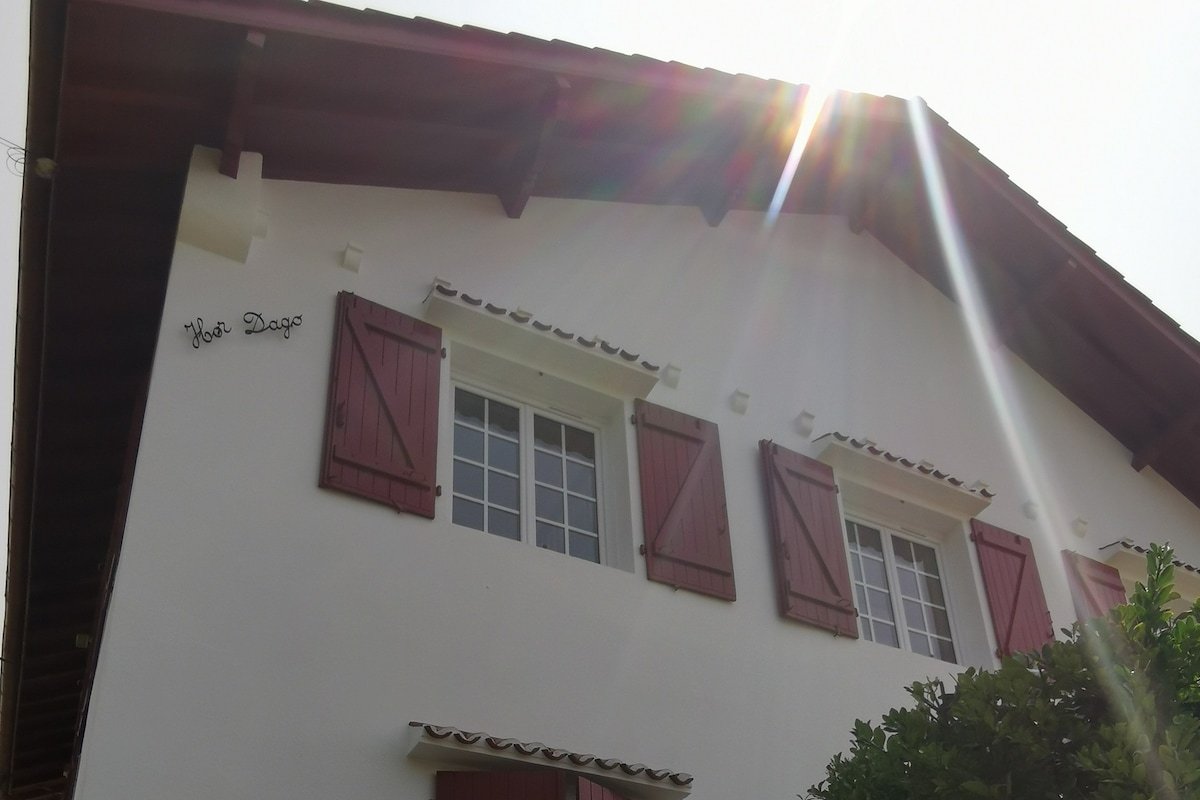 Chez Antonina, Maison 10 min de la gare d’Hendaye gallery image 5