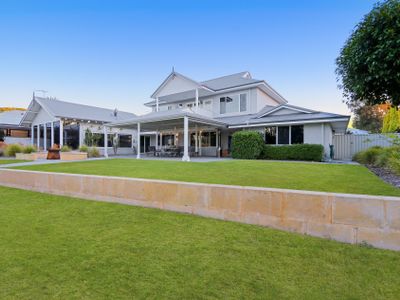 Murray River Retreat – Absolute River Front