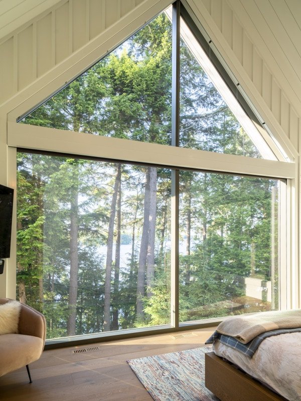 Twilight Delight, Lake Joseph gallery image 3