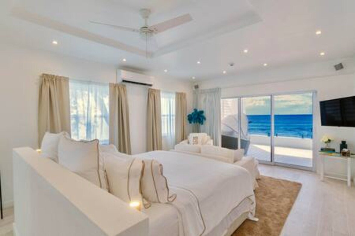 Solaris Beach House at Reeds Bay gallery image 3