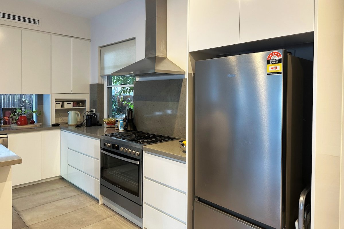 Kensington Place – 4 Bed Home gallery image 5