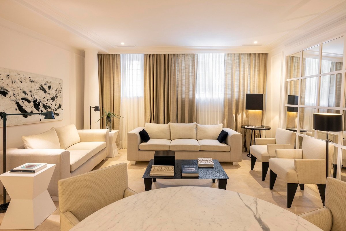 Viam Villa Futura gallery image 2