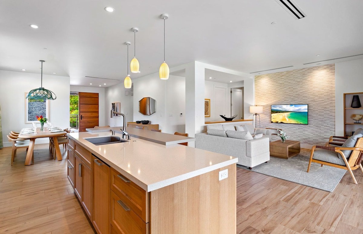 Maui Resort Rentals: Luana Garden Villas 17D gallery image 4