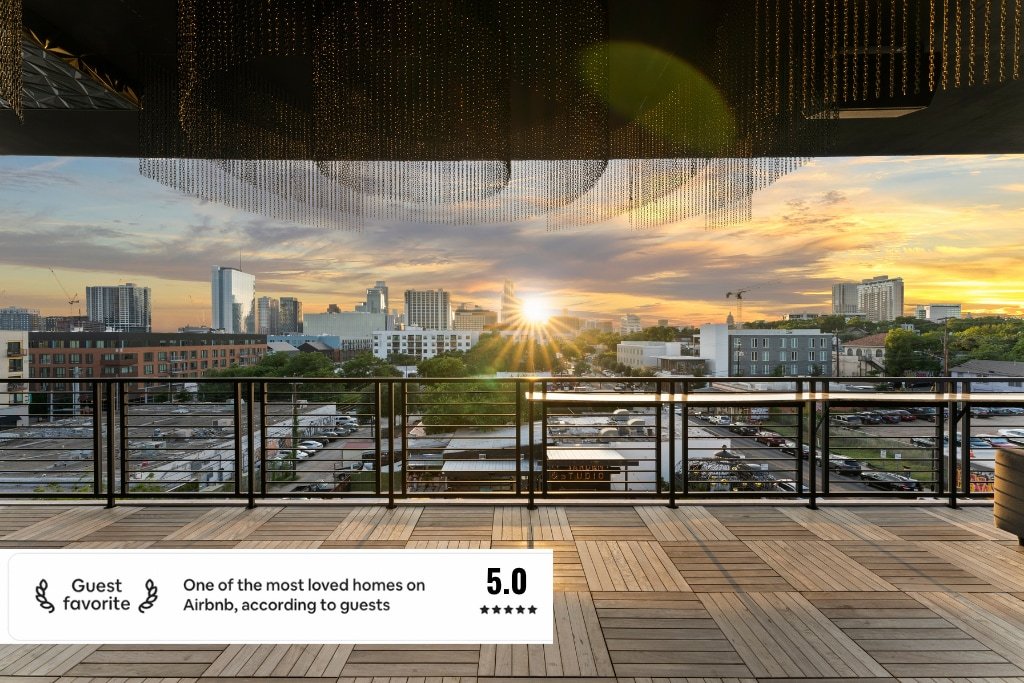 Inn Cahoots | 10BR Pool + Roof Deck | Downtown 6th gallery image 2