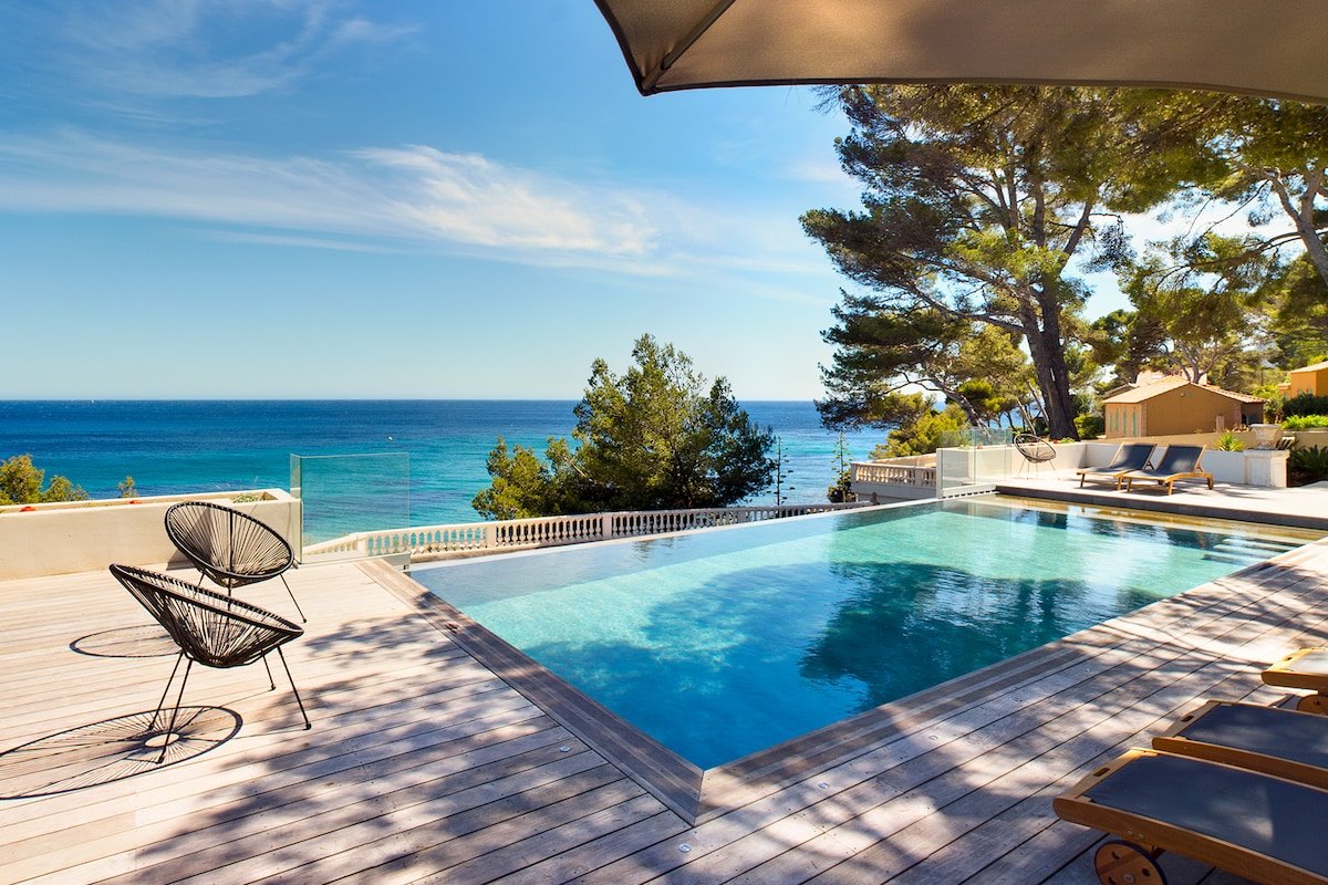 Toulon gallery image 2