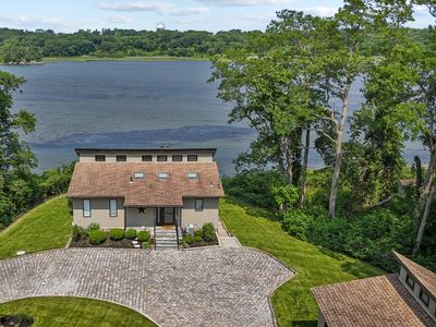 The Aquarius Narragansett, RI Waterfront Property