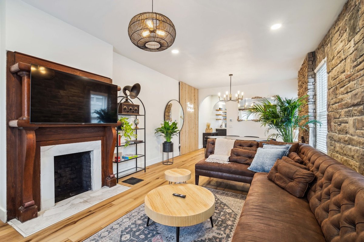 Mediterranean Style Home Close to OSU, EXPO, DWNTN gallery image 4