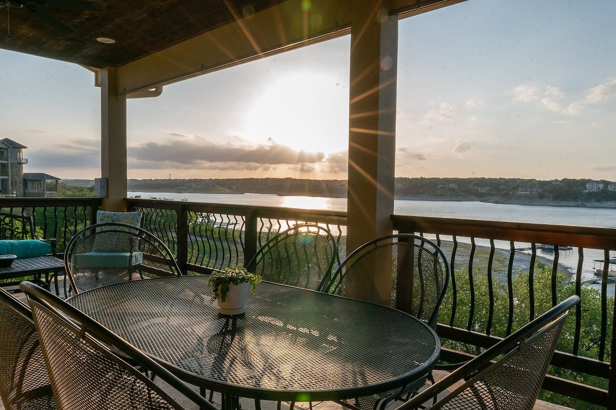 Lake Travis Waterfront Home w/Private Boat Dock gallery image 2