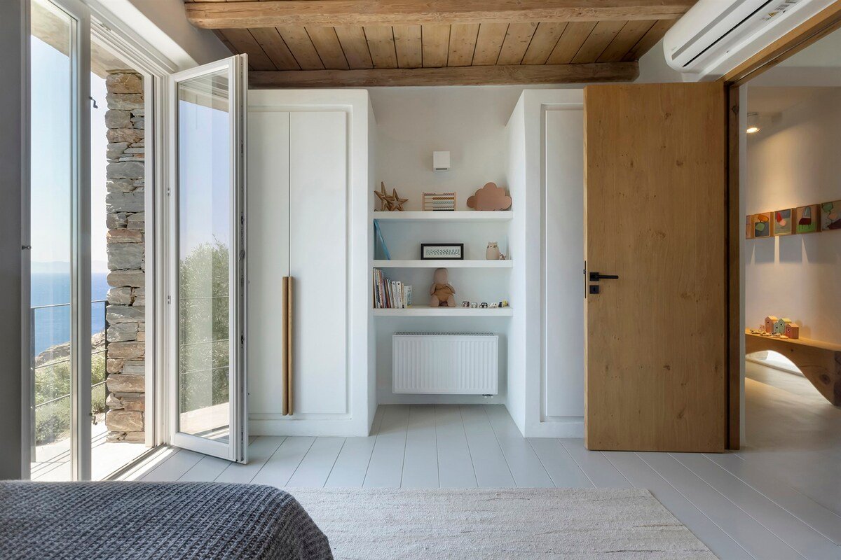 Apanemi gallery image 5