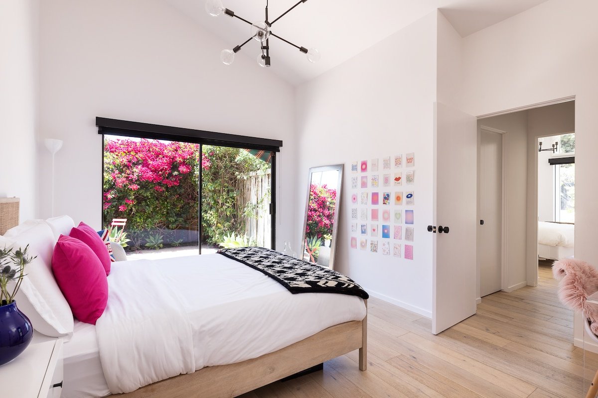 Montecito Modern w/pool. Near restaurants& beaches gallery image 3