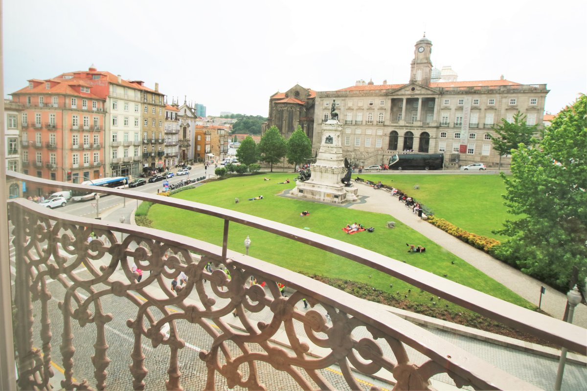 Mouzinho 18 by YoursPorto