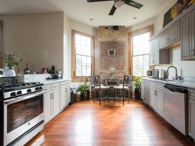 “The Big White House”