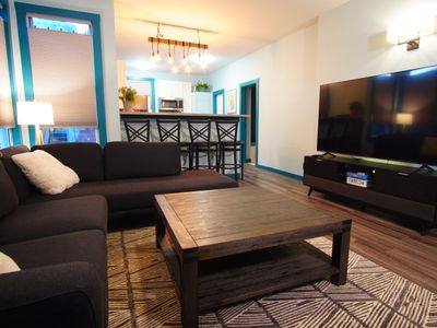 Spacious & Unique SOMA Three Bedroom Apartment