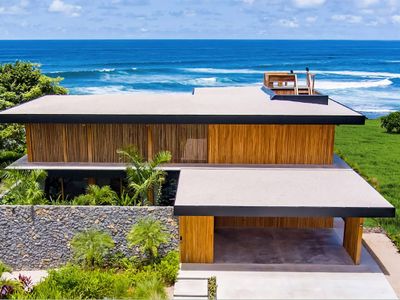 Luxury oceanfront villa · housekeeping & concierge